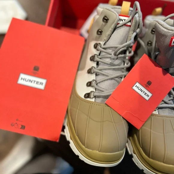 Hunter Explorer Duck Boots NWT - Picture 3 of 7